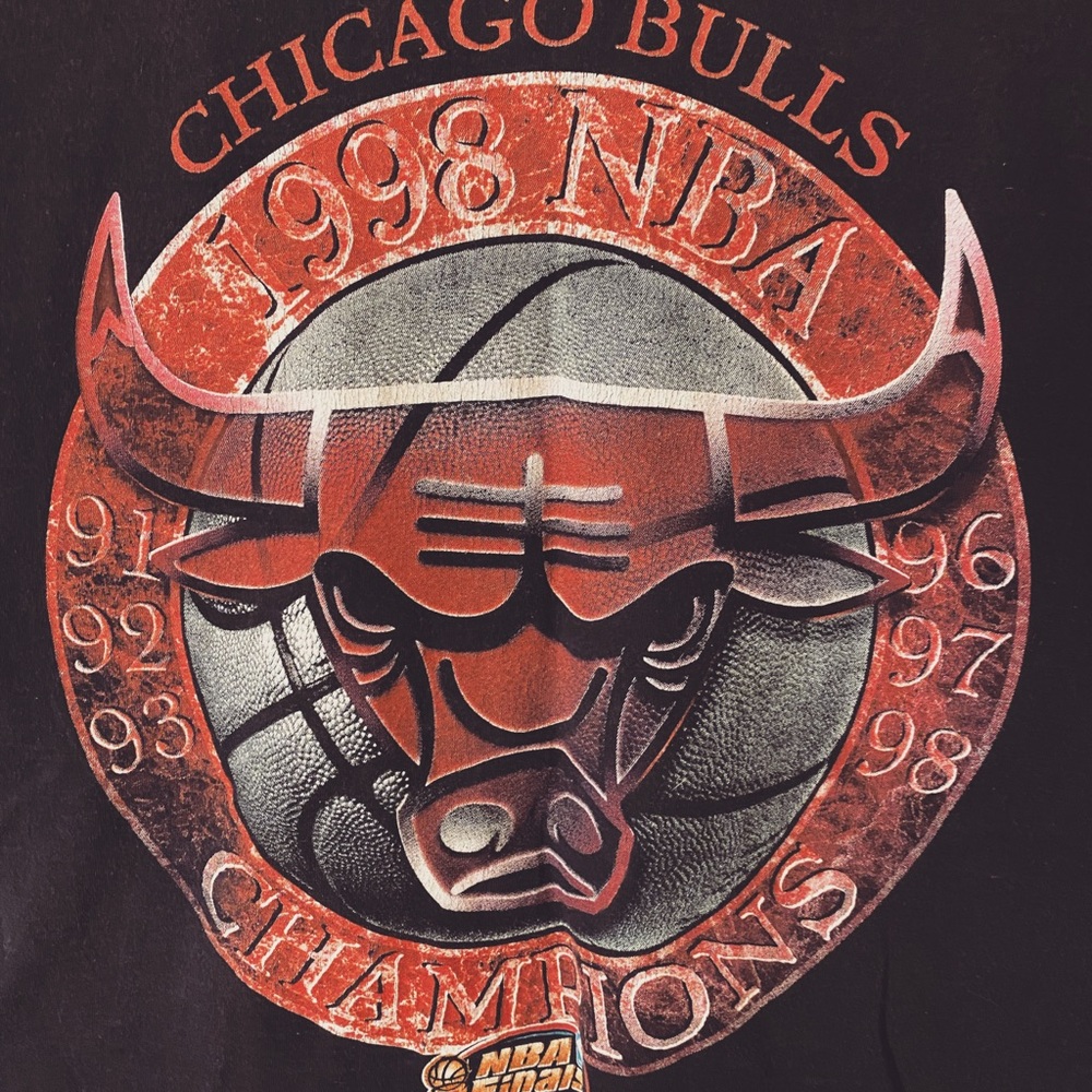 Vintage STARTER Chicago Bulls 1998 NBA Champions Tee